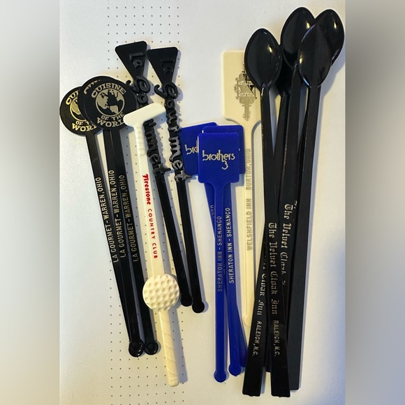 16 vintage swizzle sticks - Picture 1 of 4